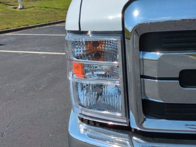 2026 Ford E-350SD - Photo 10