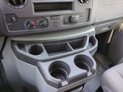 2026 Ford E-350SD - Photo 17