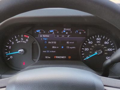 2026 Ford E-350SD - Photo 23