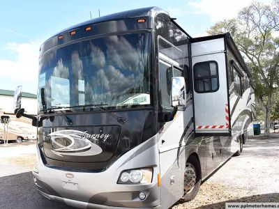 2012 Winnebago 42E — side profile view