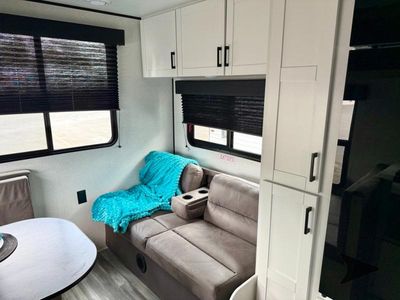 2026 Jayco Jay Flight SLX - Photo 11