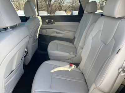 2026 Kia Sorento - Photo 18