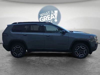 2026 Jeep Cherokee — side profile view