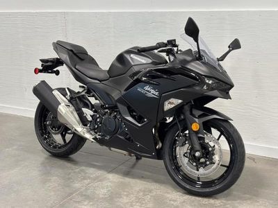 2026 Kawasaki Ninja 500 - Photo 4