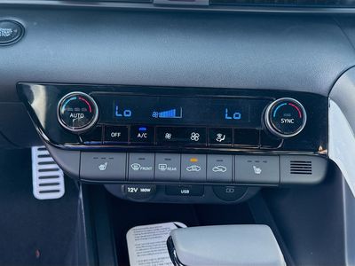 2026 Hyundai ELANTRA - Photo 12
