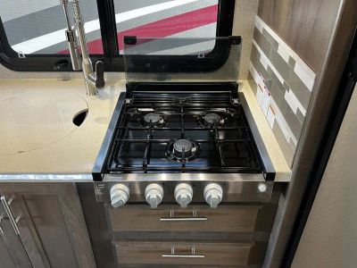 2021 Dynamax ISTATA 3 - Photo 7
