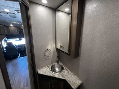 2021 Dynamax ISTATA 3 - Photo 28
