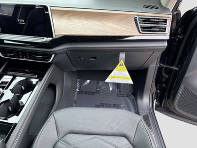 2026 Volkswagen Atlas — photo 18 view