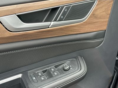 2026 Volkswagen Atlas — photo 24 view
