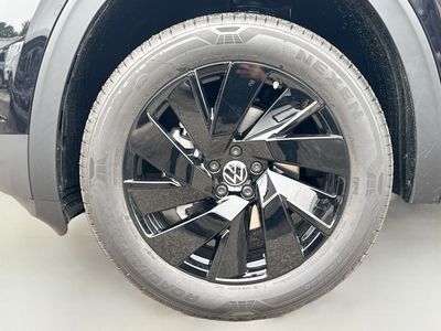 2026 Volkswagen Atlas — photo 42 view
