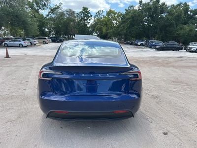 2024 Tesla Model 3 - Photo 16