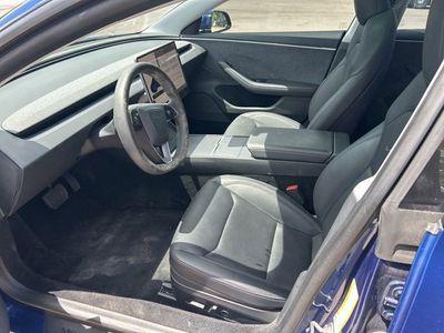 2024 Tesla Model 3 - Photo 5