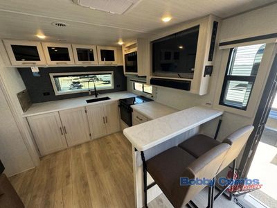 2025 Forest River RV Surveyor Legend - Photo 8