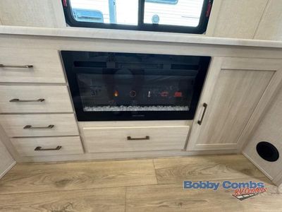 2025 Forest River RV Surveyor Legend - Photo 12