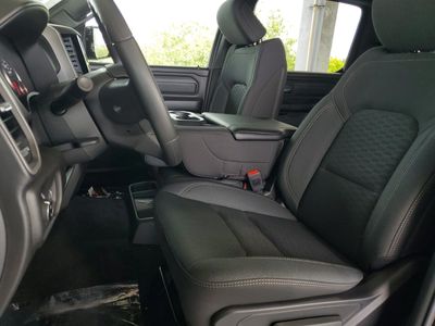 2026 Ram 1500 — photo 18 view