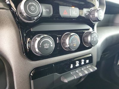 2026 Ram 1500 — photo 27 view