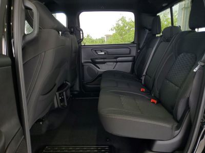 2026 Ram 1500 — photo 9 view