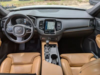 2022 Volvo XC90 - Photo 23
