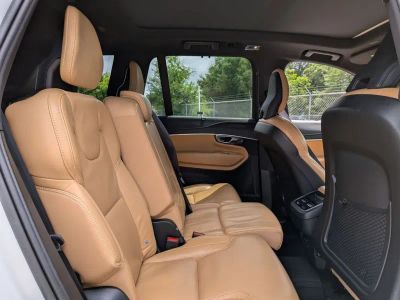 2022 Volvo XC90 - Photo 25