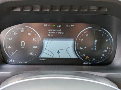 2022 Volvo XC90 - Photo 14