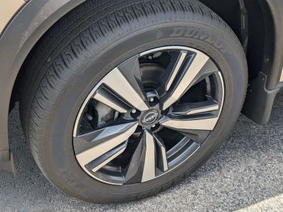 2024 Nissan Rogue — photo 9 view