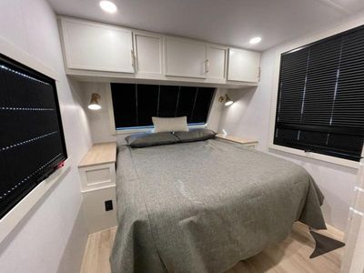 2026 Brinkley Model I - Photo 43