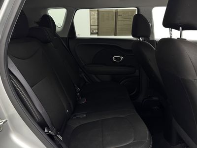 2017 Kia Soul - Photo 22