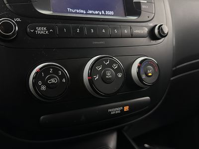 2017 Kia Soul - Photo 13