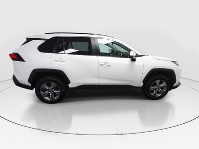 2024 Toyota RAV4 - Photo 8