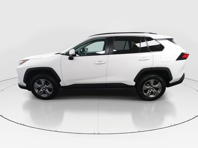 2024 Toyota RAV4 - Photo 4