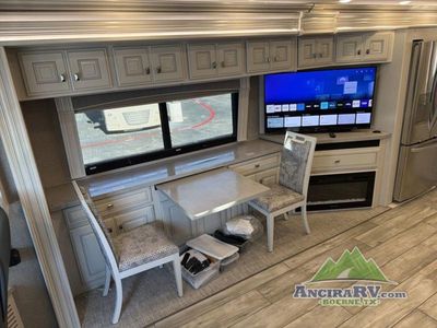 2023 Fleetwood RV Discovery LXE - Photo 8