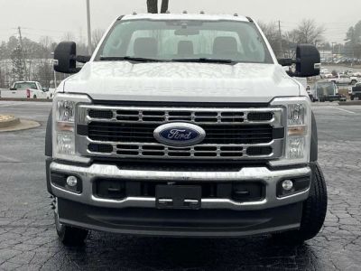 2026 Ford F-550SD - Photo 23