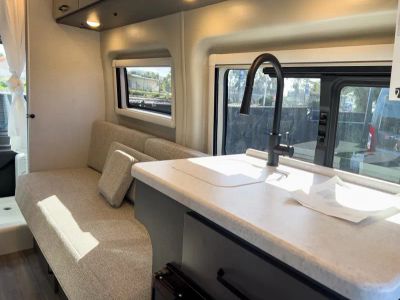 2026 Thor Motor Coach TALAVERA - Photo 6