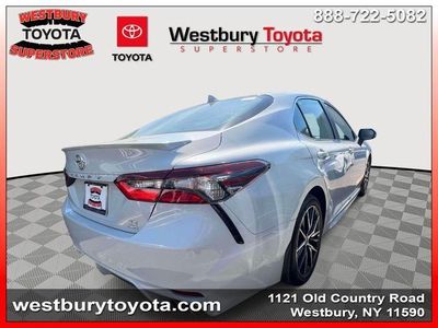 2023 Toyota Camry - Photo 6