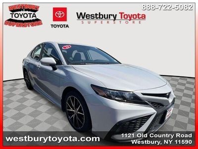 2023 Toyota Camry - Photo 1