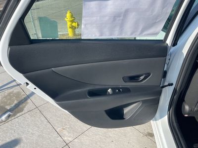 2026 Hyundai Elantra - Photo 16