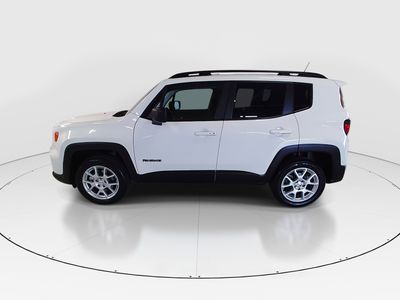 2022 Jeep Renegade - Photo 4