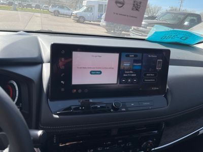2026 Nissan Rogue - Photo 2