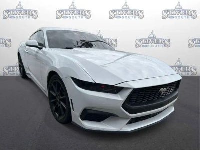 2025 Ford Mustang - Photo 1