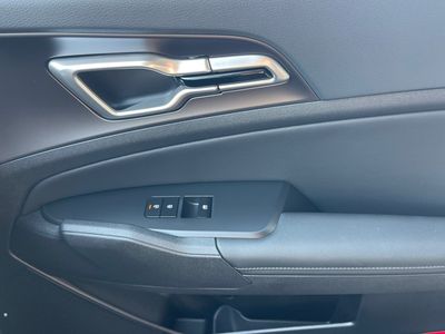 2026 Kia Sportage Hybrid — photo 10 view