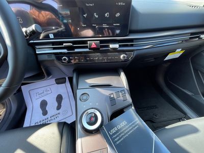 2026 Kia Sportage Hybrid — photo 13 view