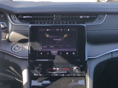2025 Jeep Grand Cherokee - Photo 19