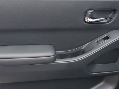 2026 Nissan Frontier - Photo 25