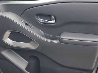 2026 Nissan Frontier - Photo 31