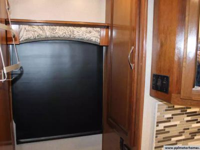 2006 Tiffin Allegro Bus — photo 23 view