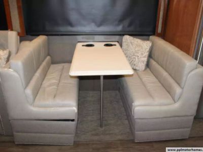 2006 Tiffin Allegro Bus — photo 37 view
