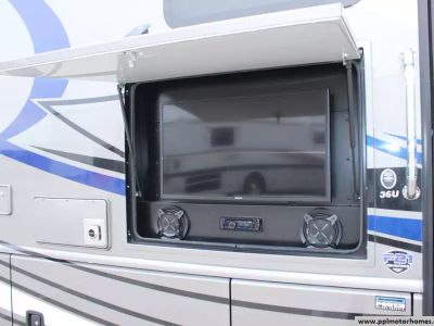 2006 Tiffin Allegro Bus — photo 62 view
