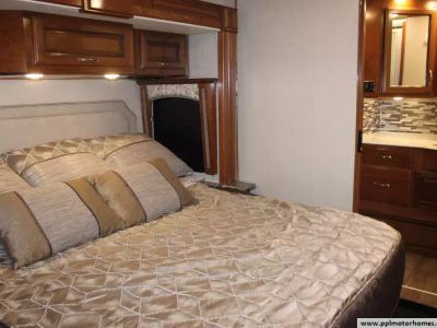 2006 Tiffin Allegro Bus — photo 19 view