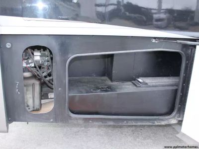 2006 Tiffin Allegro Bus — photo 70 view