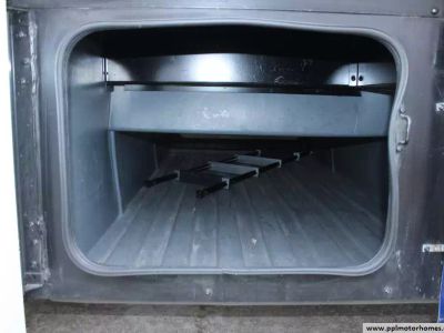 2006 Tiffin Allegro Bus — front three-quarter view